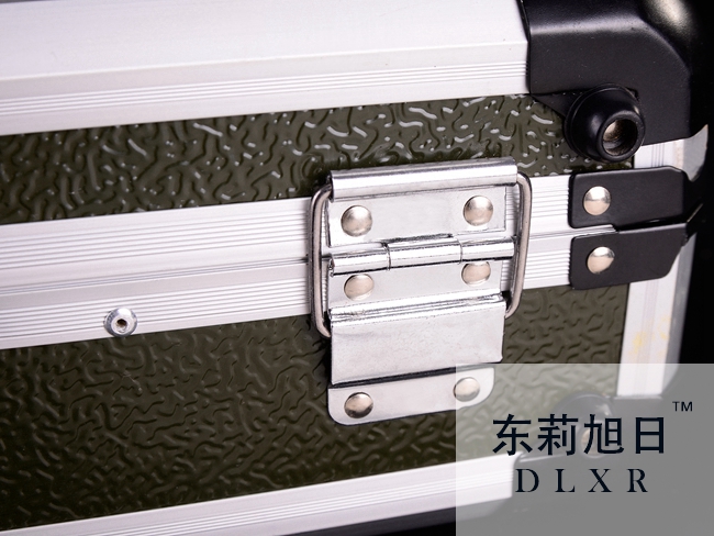 工具箱 (8)